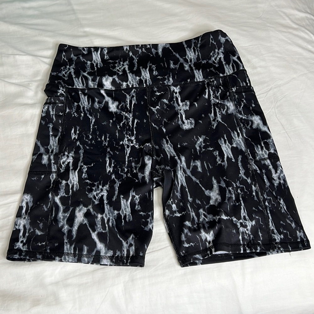 XL BIKER SHORTS W/ POCKETS